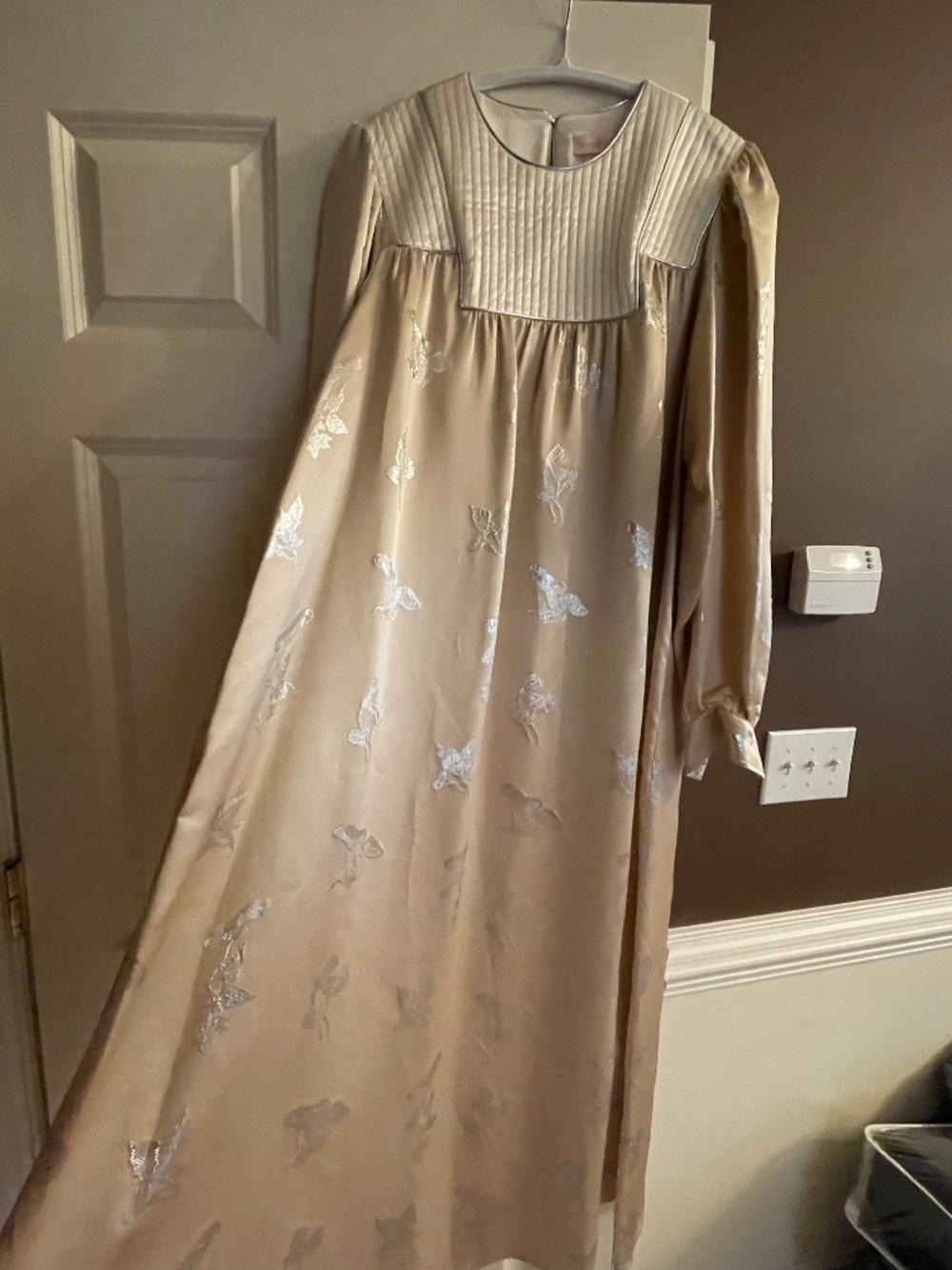 NWT!!! TORY BURCH Mushroom Lurex Satin Gown - Picture 8 of 11